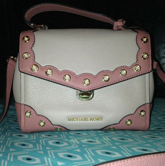 A purse